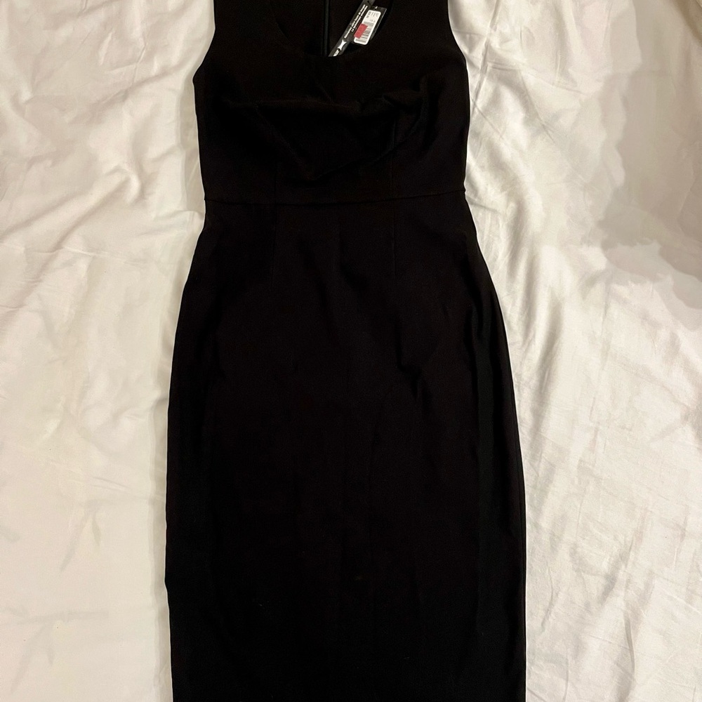 Black Sleeveless Dress